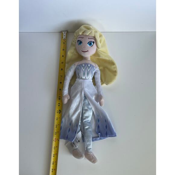 18" Disney Elsa The  Snow  Queen Frozen 2 - Picture 2 of 5